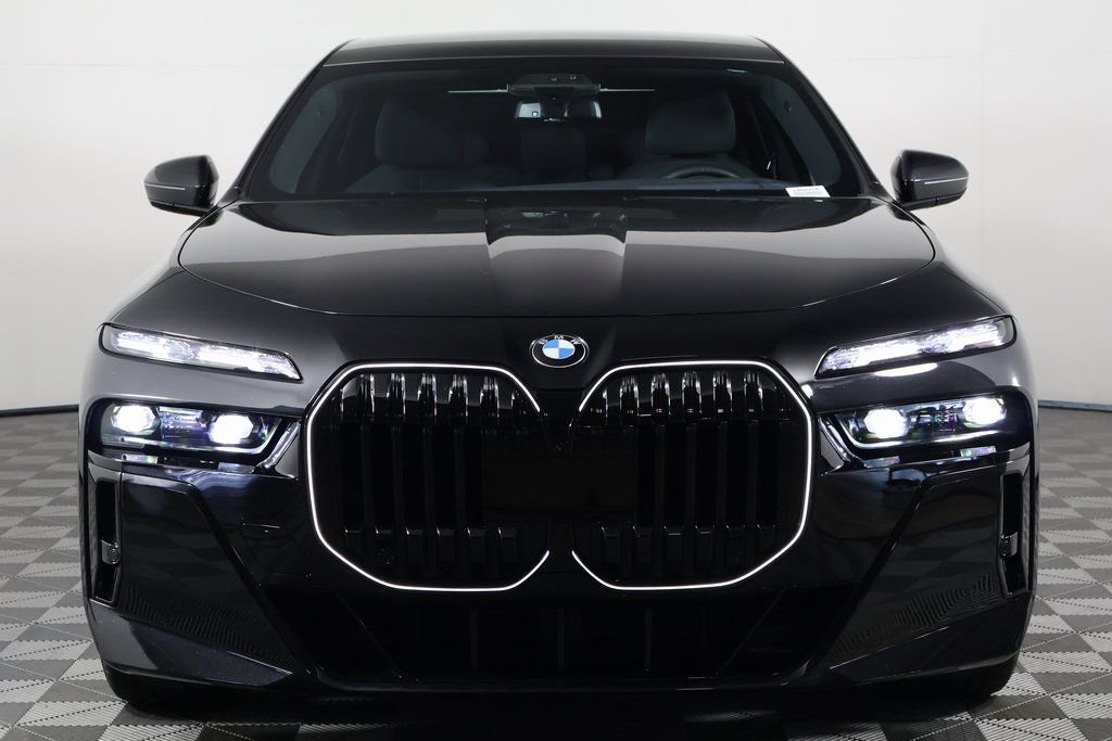 bmw 7 series 2024 WBA33EJ01RCS45995 image bmw 7 series 2024 WBA33EJ01RCS45995 image